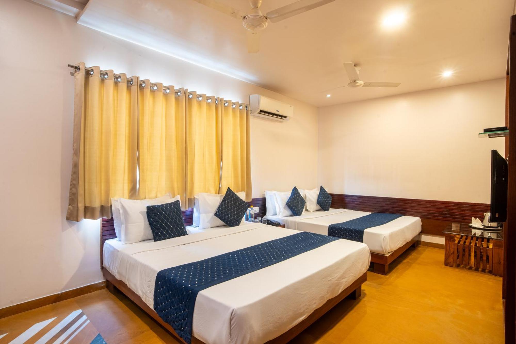 Uddhav Vilas A Family Hotel Udajpur Zewnętrze zdjęcie